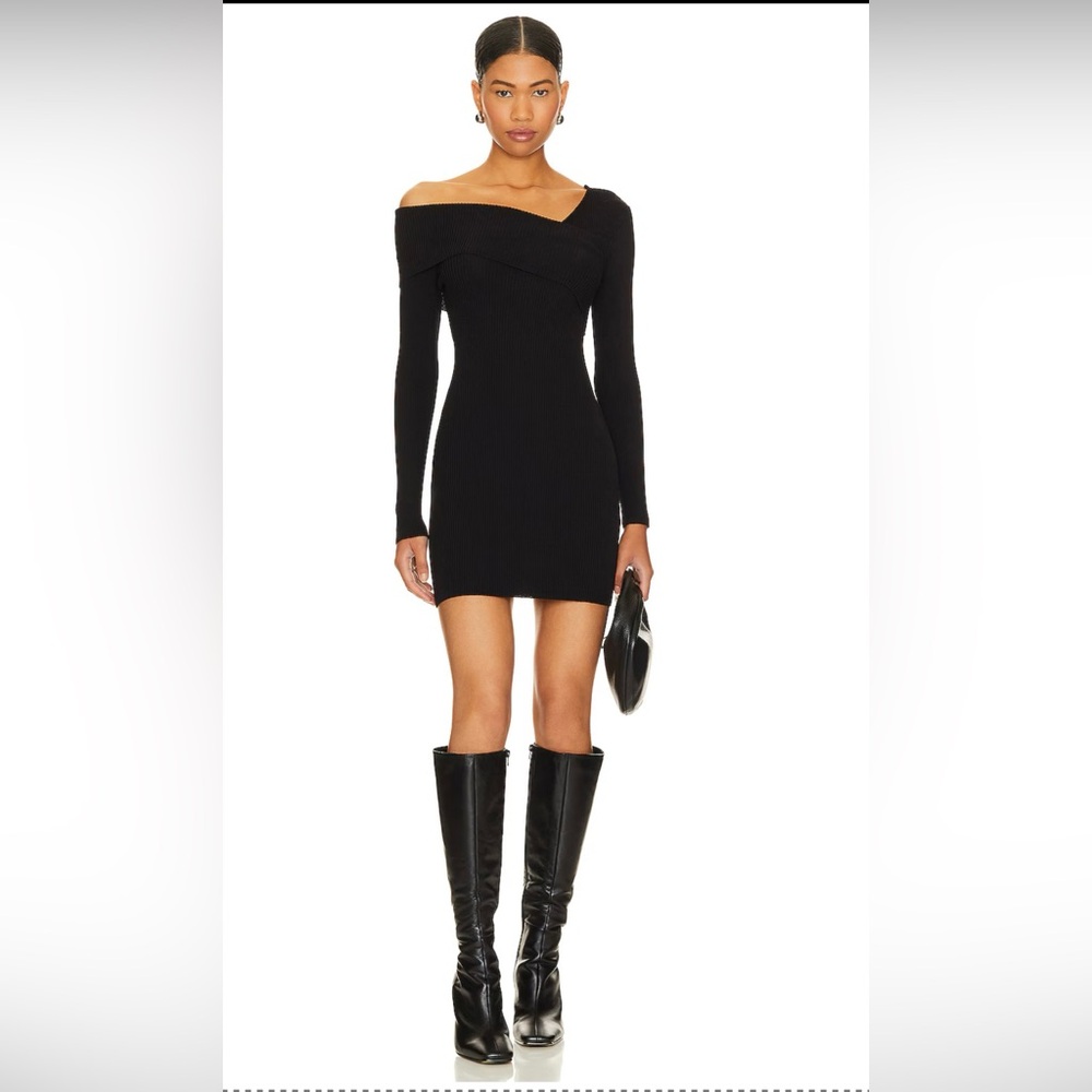 Ysabel Mini Dress in Black
superdown